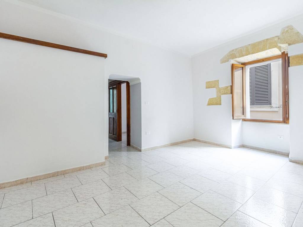 appartamento in vendita a Sassari in zona Centro Storico