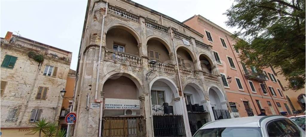 appartamento in vendita a Sassari in zona Centro Storico