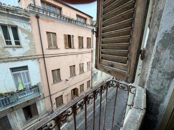 appartamento in vendita a Sassari in zona Centro Storico