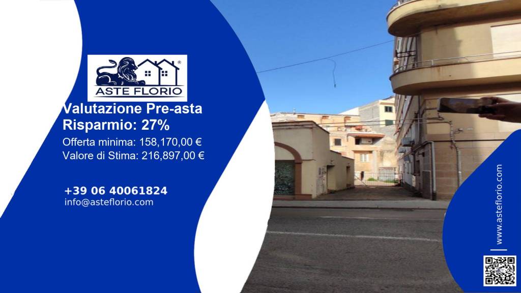 negozio in vendita a Sassari in zona Centro Storico