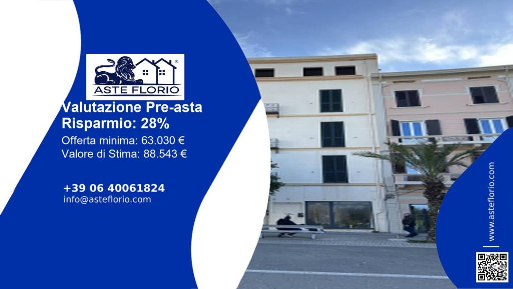 negozio in vendita a Sassari in zona Centro Storico