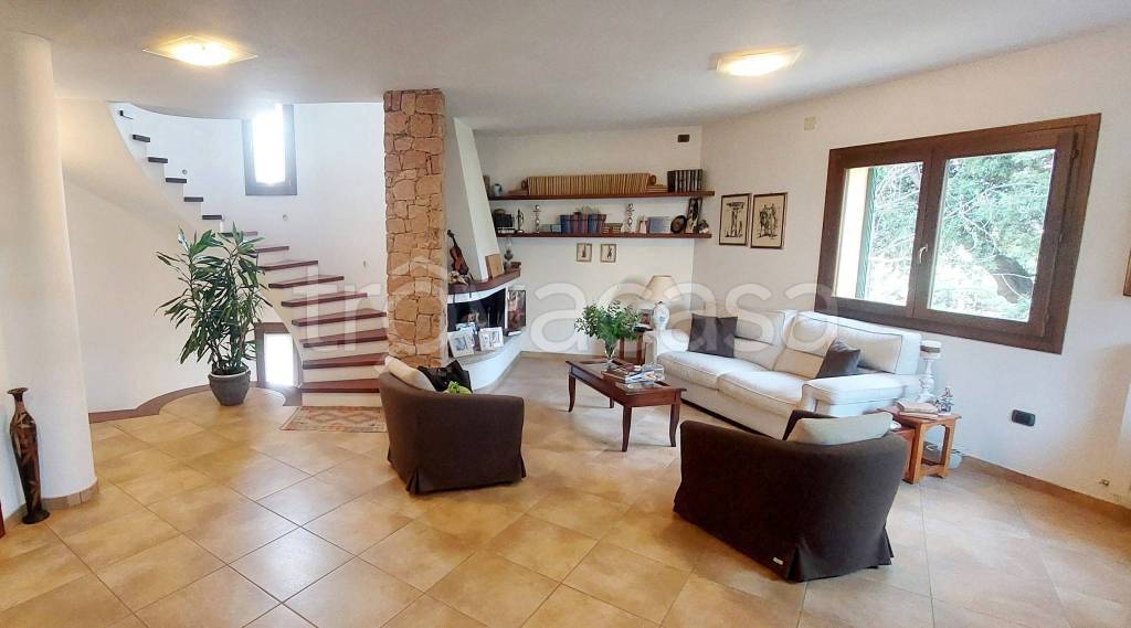 casa indipendente in vendita a Sassari in zona Luna e Sole / Prunizzedda