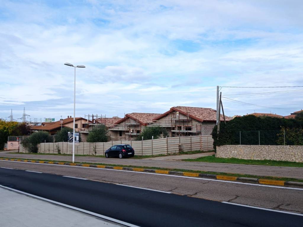 casa indipendente in vendita a Sassari in zona Carbonazzi / Acquedotto