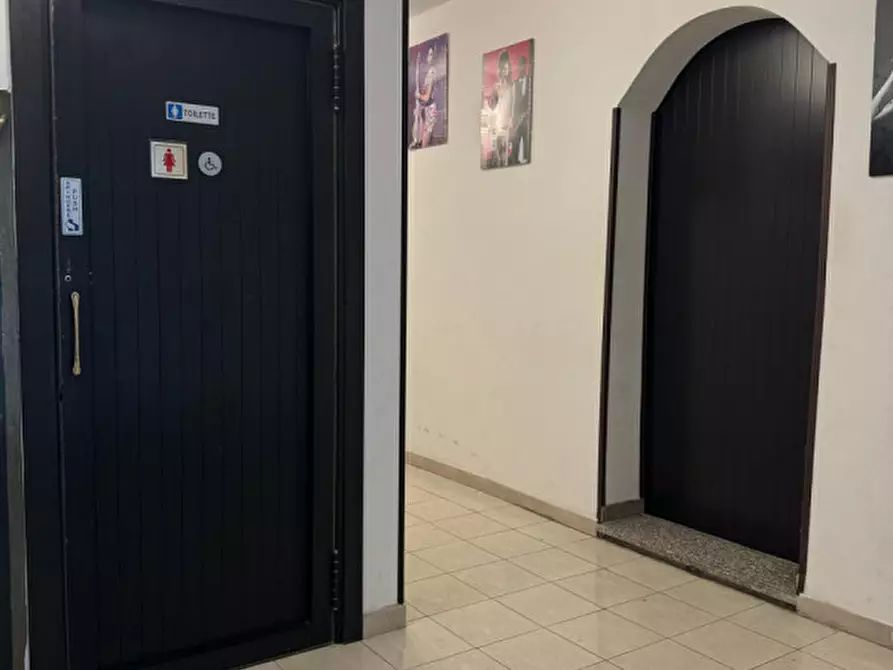 negozio in vendita a Sassari in zona Luna e Sole / Prunizzedda