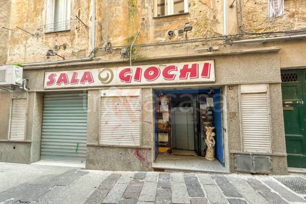 negozio in vendita a Sassari in zona Centro Storico
