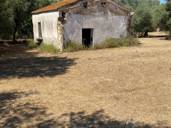 casa semindipendente in vendita a Sassari in zona Latte Dolce