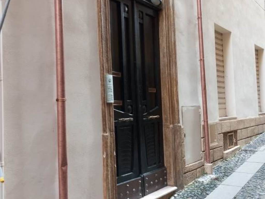locale commerciale in vendita a Sassari in zona Centro Storico