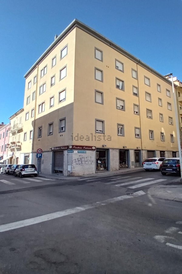 appartamento in vendita a Sassari in zona Centro Storico