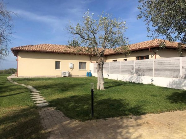 casa indipendente in vendita a Sassari in zona Latte Dolce