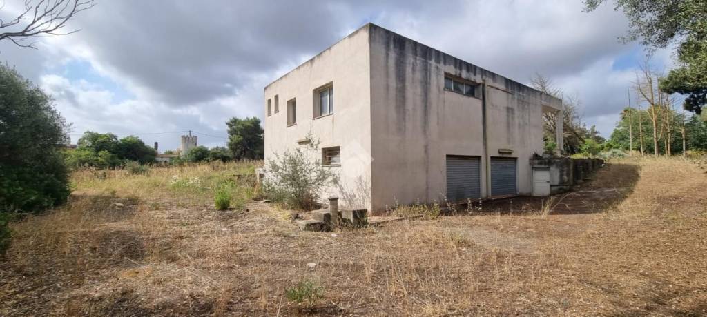 negozio in vendita a Sassari in zona Predda Niedda