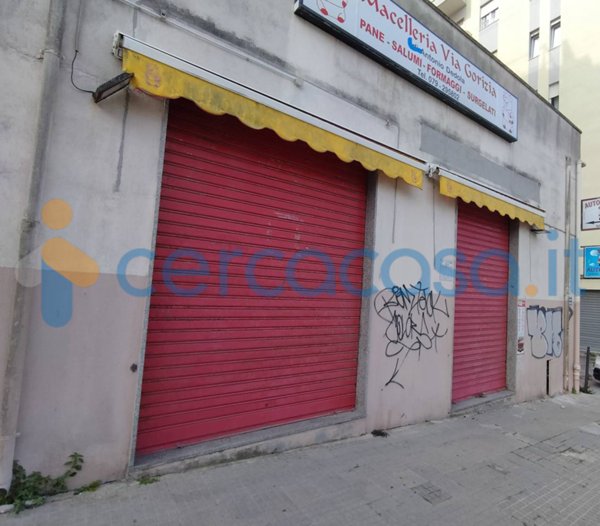 locale commerciale in vendita a Sassari in zona Luna e Sole / Prunizzedda