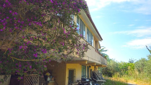 casa indipendente in vendita a Sassari