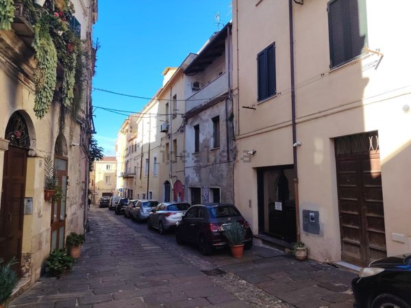 appartamento in vendita a Sassari in zona Centro Storico