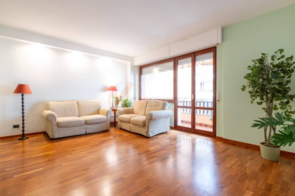 appartamento in vendita a Sassari in zona Luna e Sole / Prunizzedda