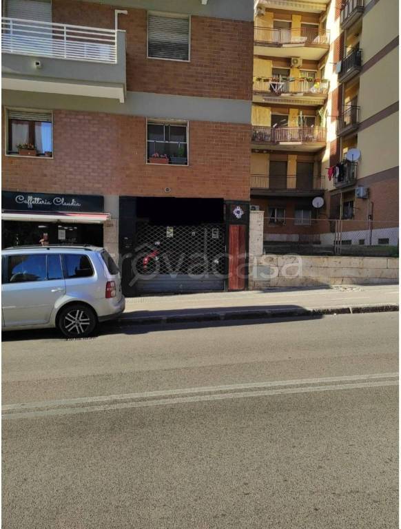 negozio in vendita a Sassari in zona Centro Storico