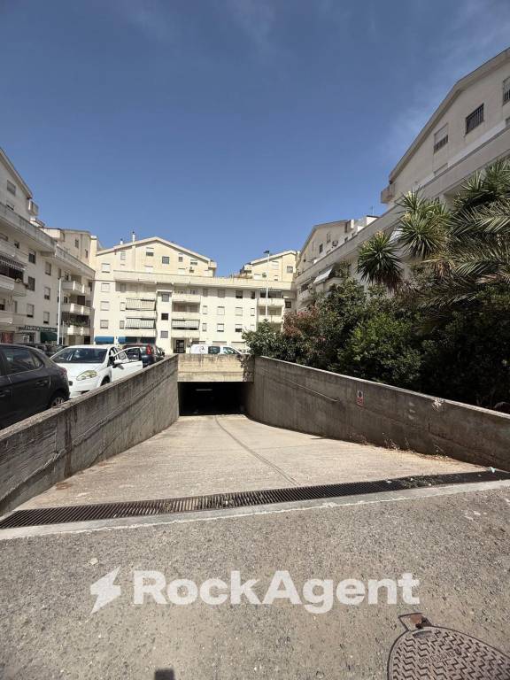 locale commerciale in vendita a Sassari in zona Baldedda