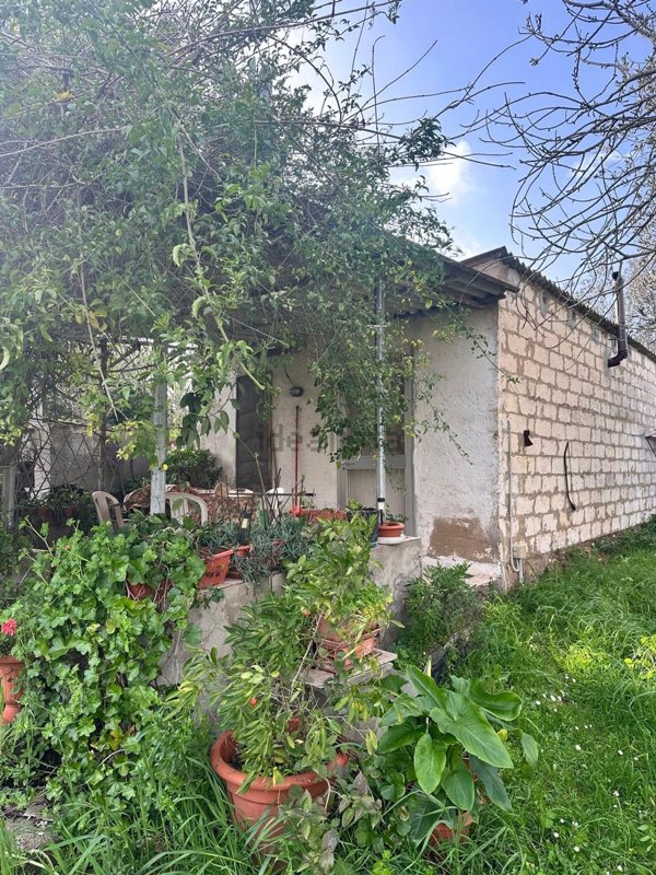 casa indipendente in vendita a Sassari in zona Li Punti