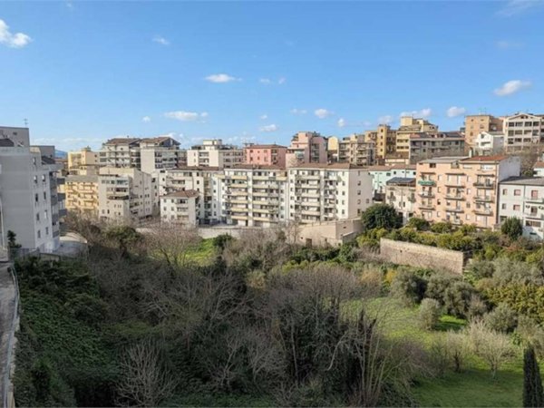 appartamento in vendita a Sassari in zona Cappuccini