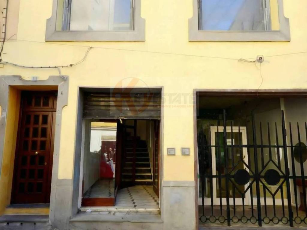 negozio in vendita a Sassari in zona Centro Storico