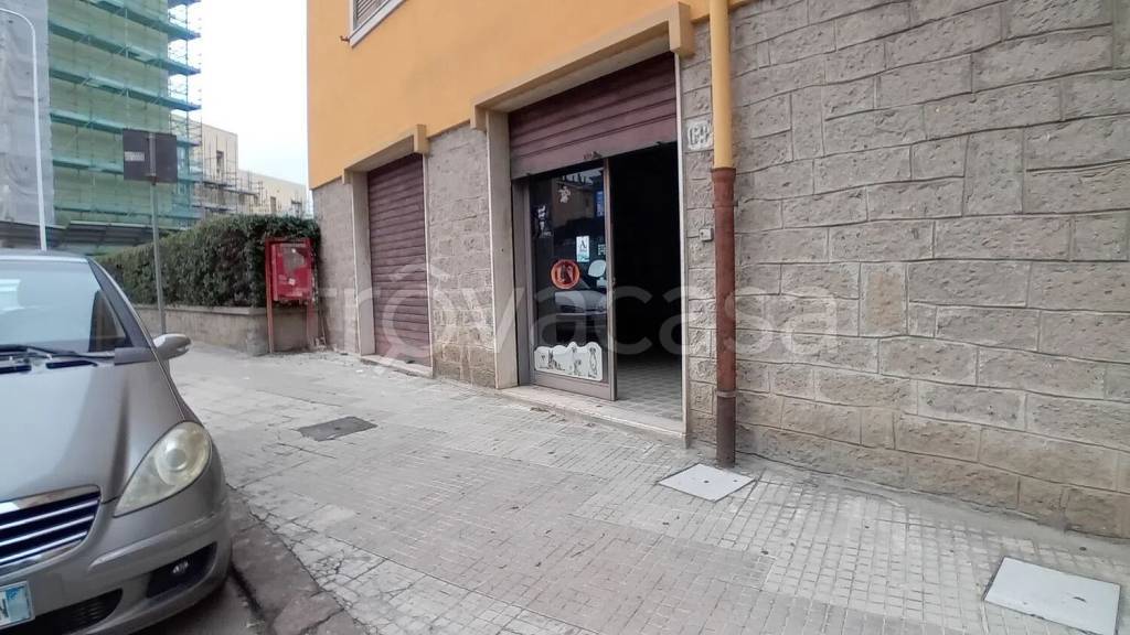 negozio in vendita a Sassari in zona Cappuccini