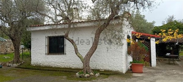 casa indipendente in vendita a Sassari in zona Bancali