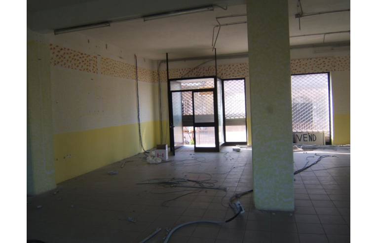 negozio in vendita a Sassari in zona Centro Storico