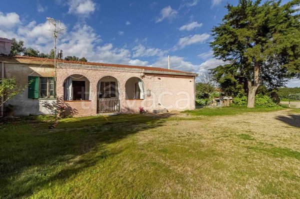 casa indipendente in vendita a Sassari in zona Campanedda