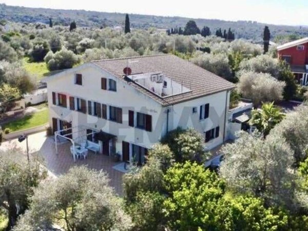 casa indipendente in vendita a Sassari in zona Latte Dolce