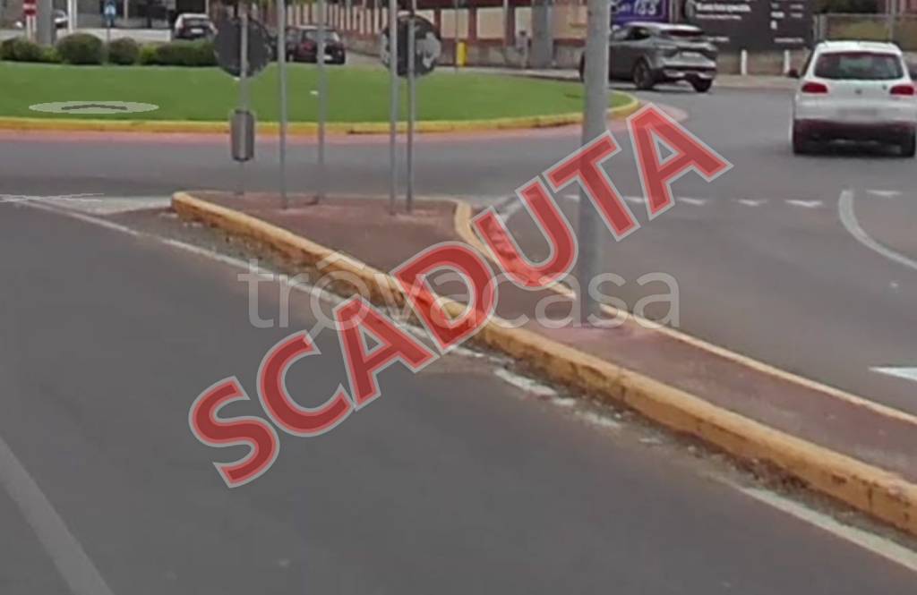 locale commerciale in vendita a Sassari in zona Predda Niedda