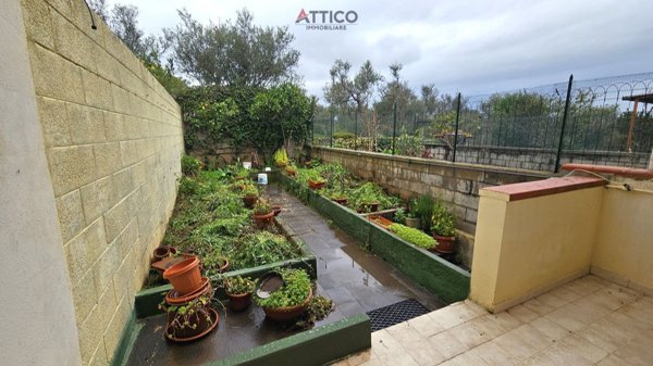 casa indipendente in vendita a Sassari in zona Li Punti