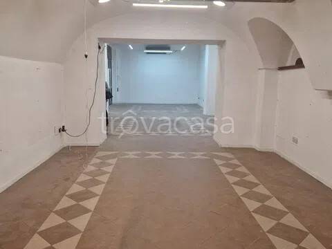 negozio in vendita a Sassari in zona Centro Storico