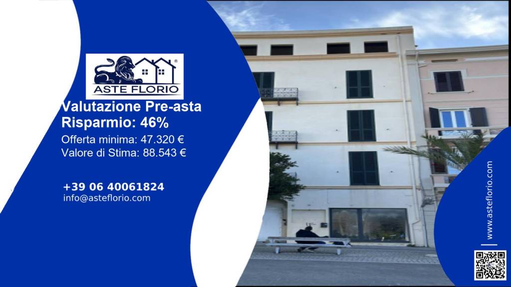 negozio in vendita a Sassari in zona Centro Storico