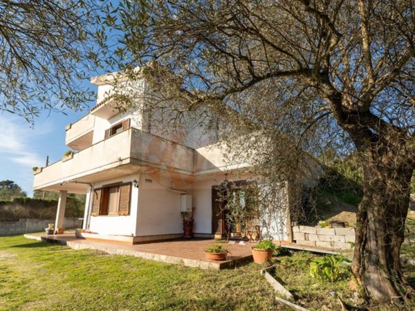 casa indipendente in vendita a Sassari in zona Latte Dolce