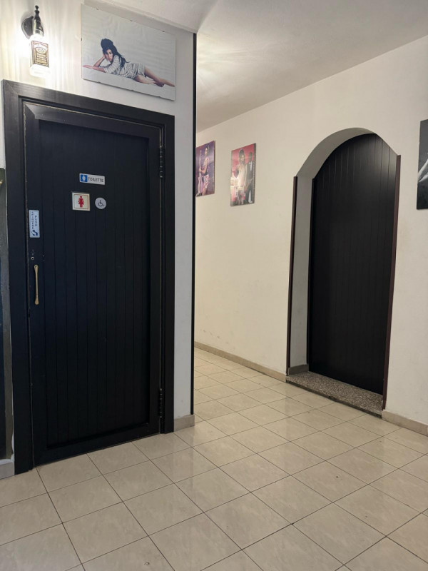 negozio in vendita a Sassari in zona Luna e Sole / Prunizzedda