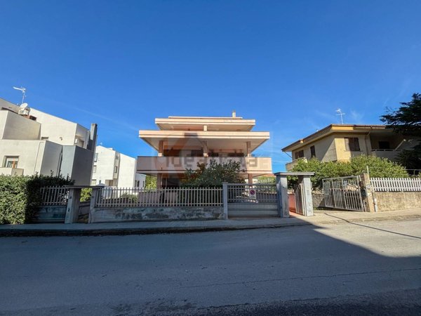 casa indipendente in vendita a Sassari in zona Luna e Sole / Prunizzedda