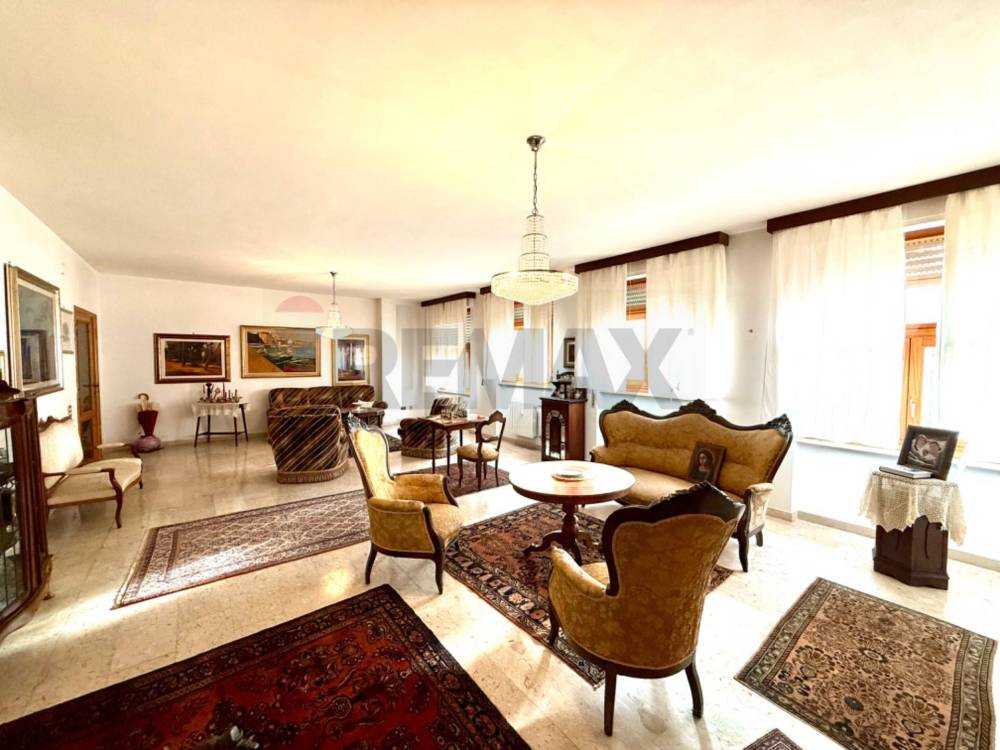 appartamento in vendita a Sassari in zona Centro Storico