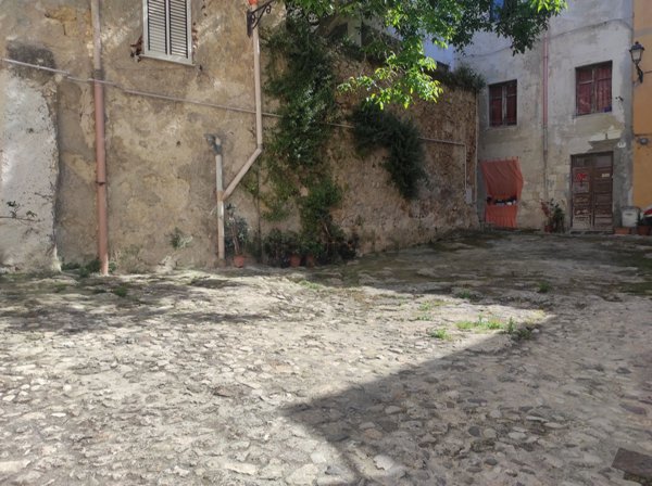 appartamento in vendita a Sassari in zona Centro Storico