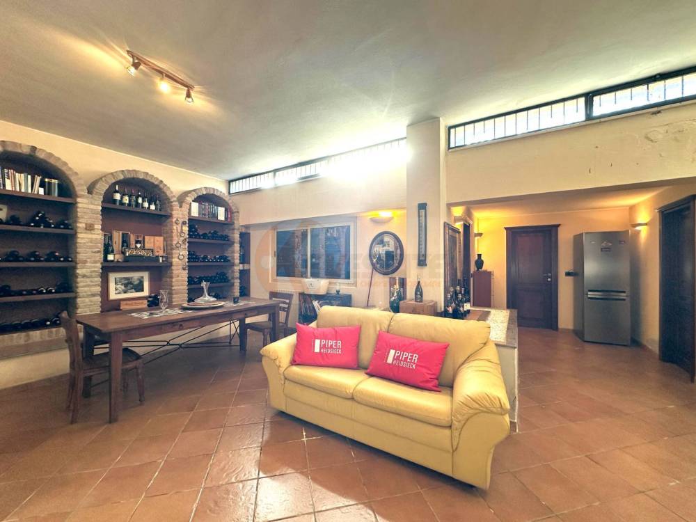 ufficio in vendita a Sassari in zona Monte Rosello