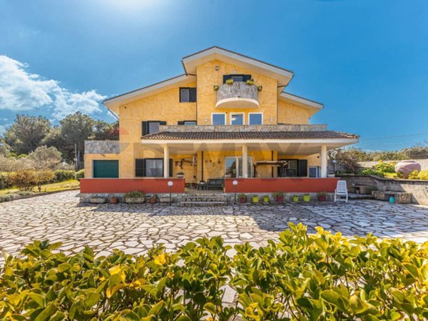 casa indipendente in vendita a Sassari in zona Latte Dolce