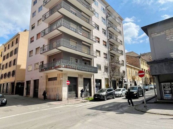 appartamento in vendita a Sassari in zona Centro Storico