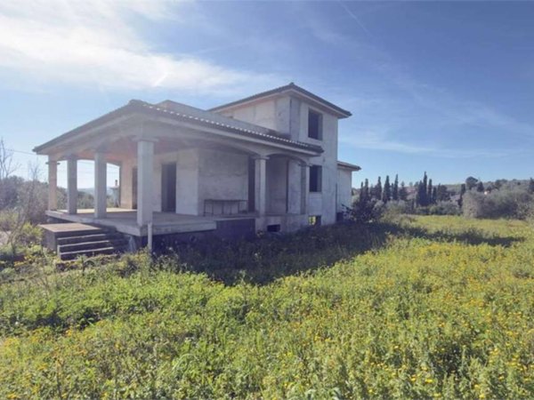 casa indipendente in vendita a Sassari in zona Caniga