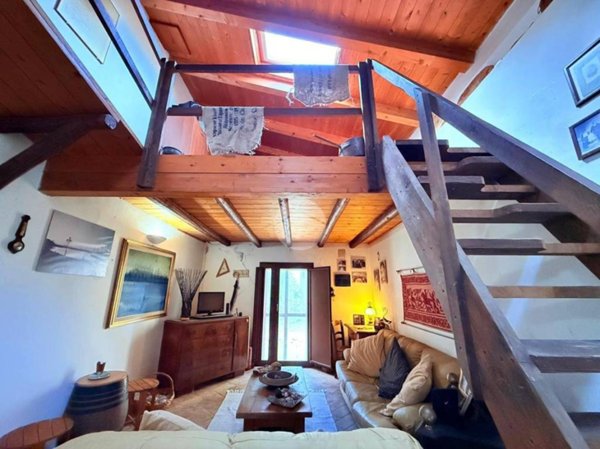 casa indipendente in vendita a Sassari in zona Campanedda