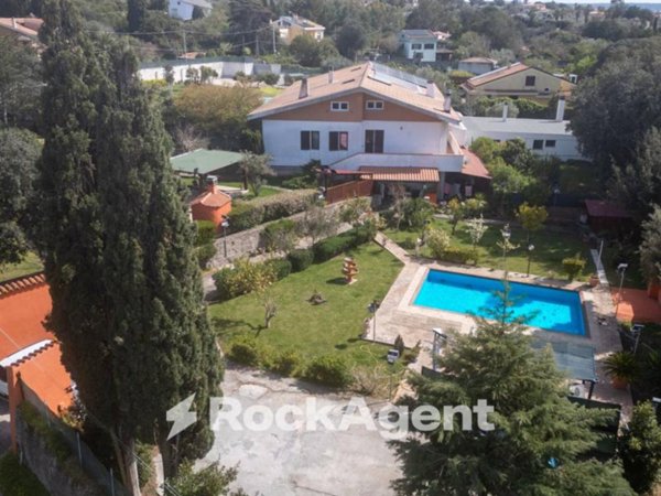 casa indipendente in vendita a Sassari in zona Cappuccini