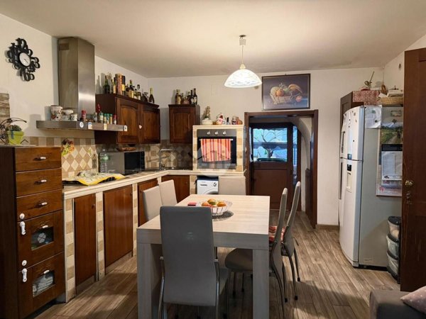 casa indipendente in vendita a Sassari in zona Centro Storico