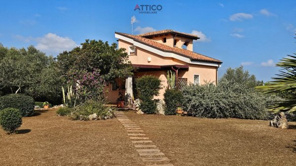 casa indipendente in vendita a Sassari in zona Bancali