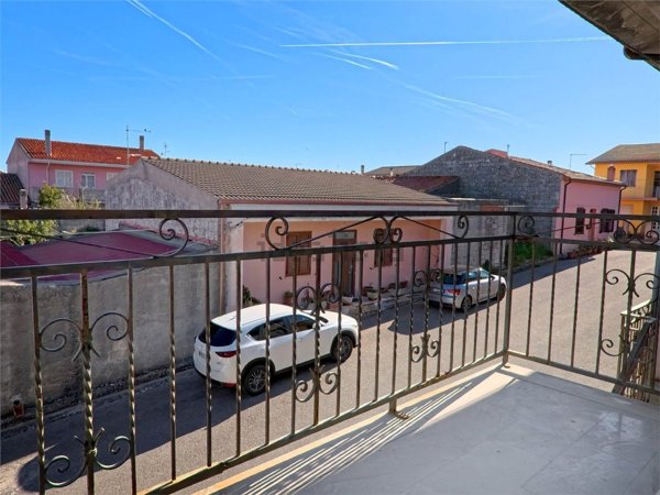 casa indipendente in vendita a Sassari