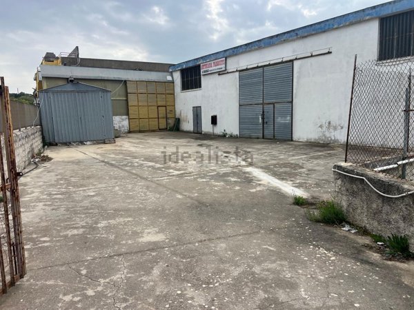 capannone in vendita a Sassari in zona Predda Niedda