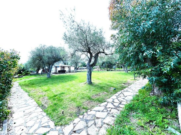 casa indipendente in vendita a Sassari in zona Latte Dolce