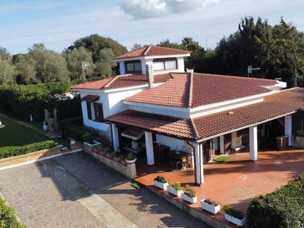 casa indipendente in vendita a Sassari in zona Filigheddu