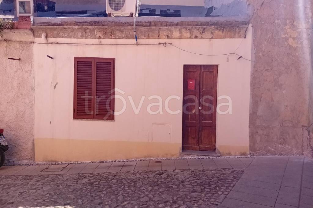 casa indipendente in vendita a Sassari in zona Centro Storico